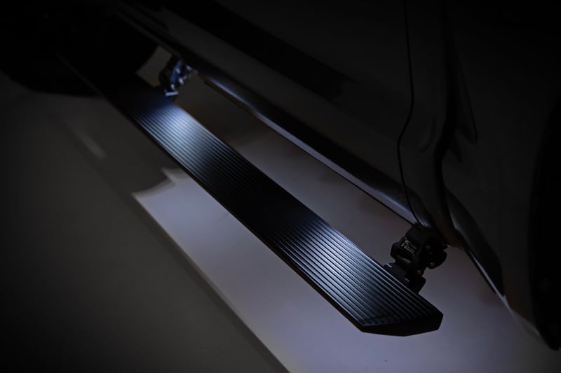 Rough Country Power Running Boards Chevy/GMC 1500/2500HD/3500HD (19-25)