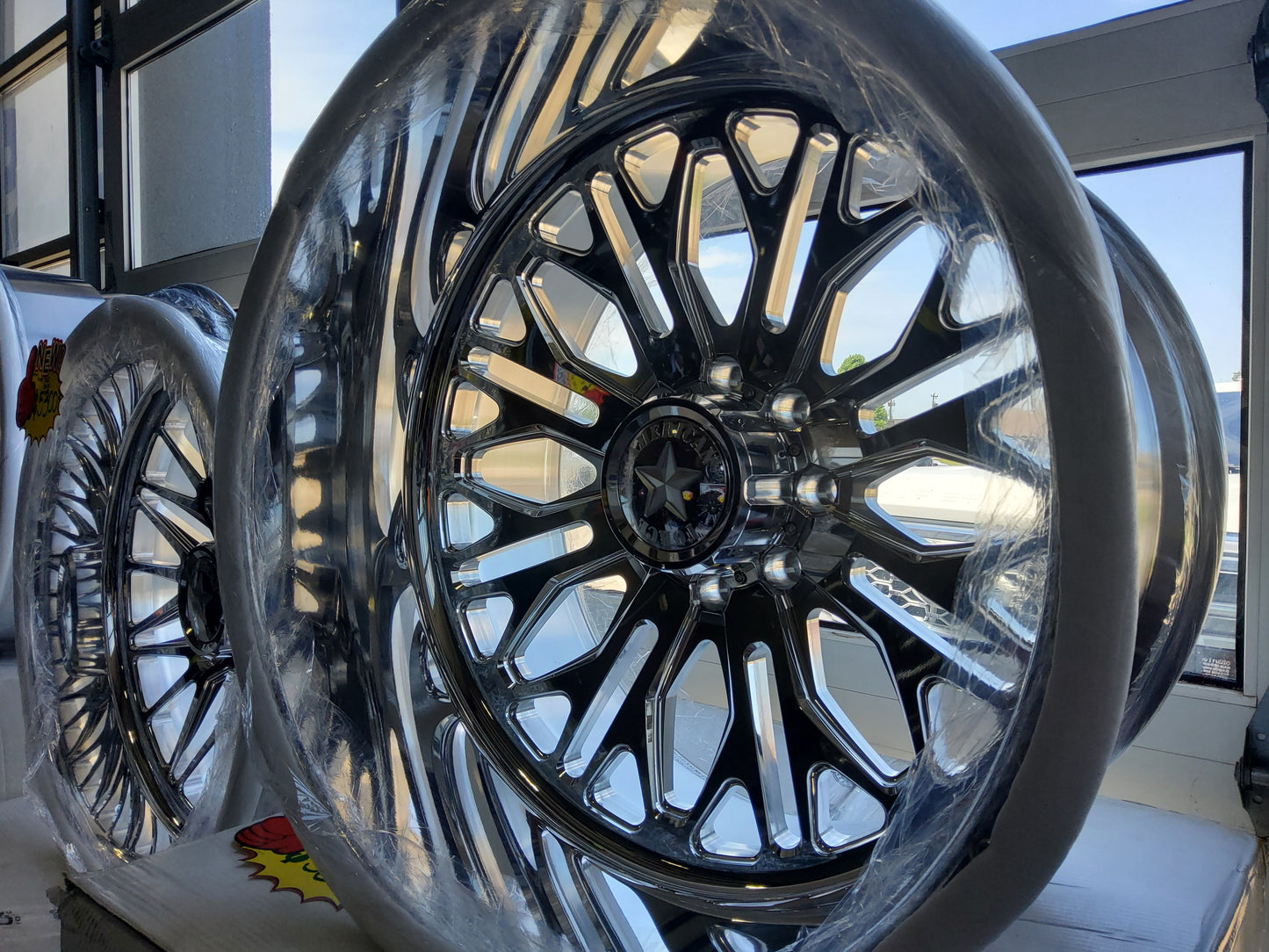 American Force INTREPID SFCC 24X14 8X170 -90 POLISH