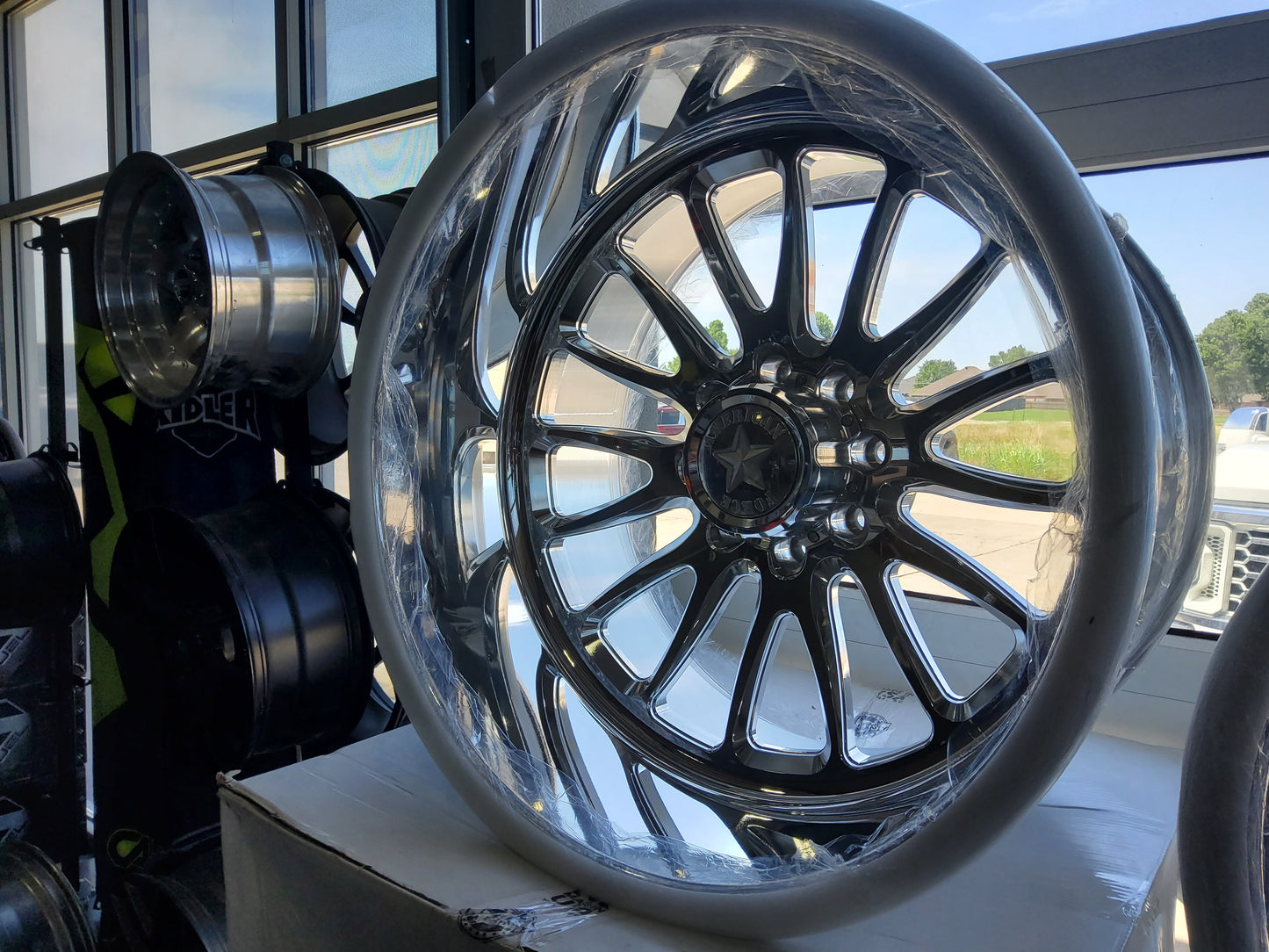 American Force NEMESIS SFCC 24X14 8X6.5 -90 POLISH