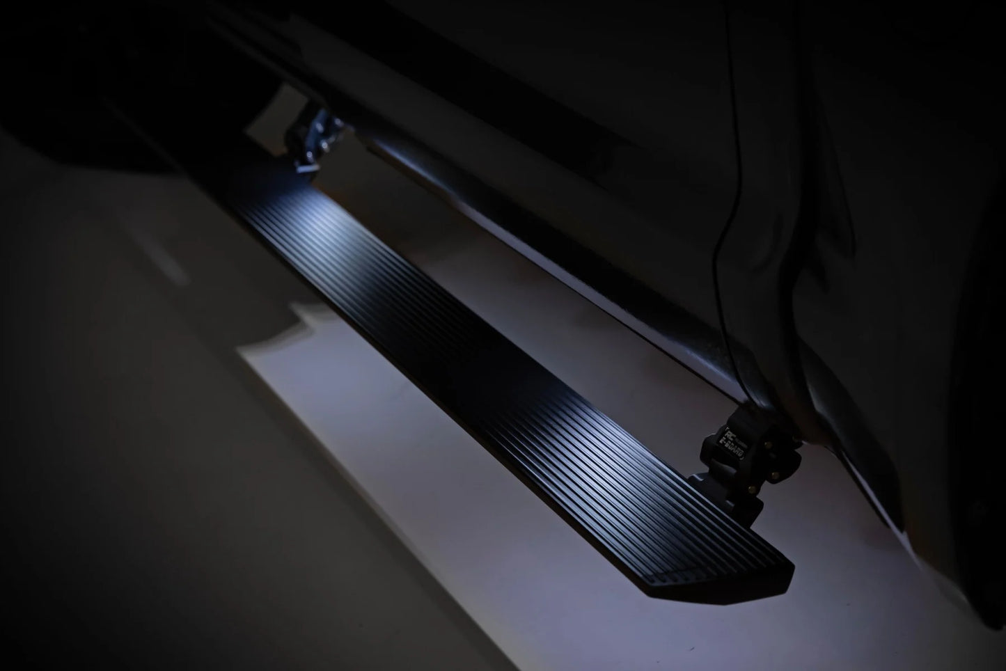 Rough Country Power Running Boards Dual Electric Motor | 4 Door | Ford Bronco 4WD (21-25)