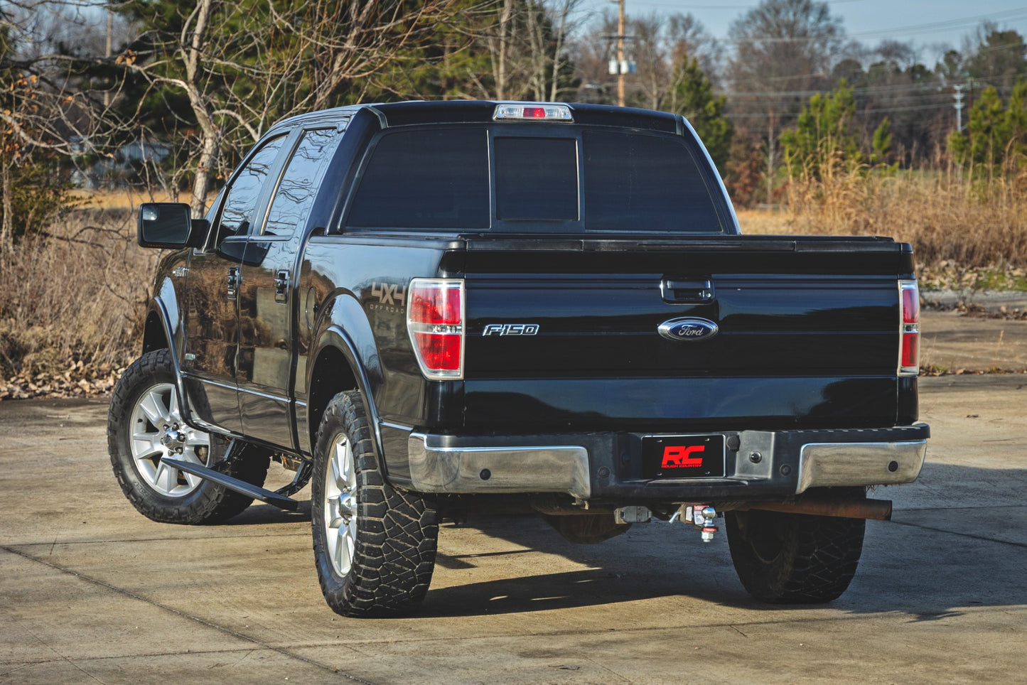 FORD- Rough Country Power Running Boards Crew Cab | Ford F-150 (2009-2014)