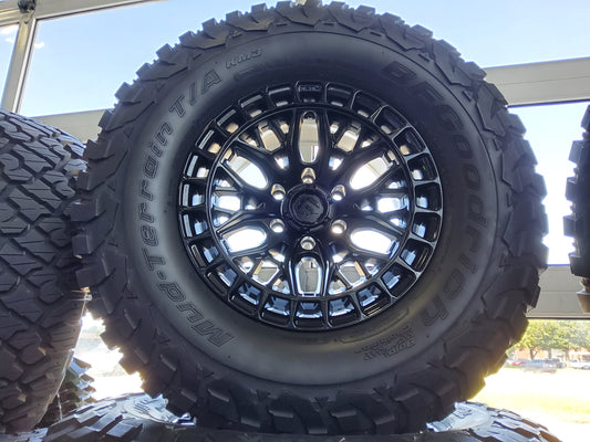 Package Sale * Like New Fuel Sigma 17x9 6x5.5 with BF Goodrich M/T 315/70R17