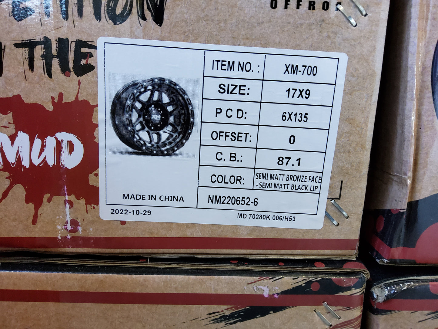XM -700 17x9 6x135