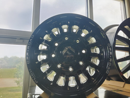 Fuel ARC DRW 20×8.25 8X200 Set